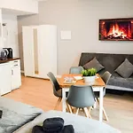 Centerapartments Tonhallenstraße Aparthotel 4*